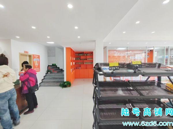 ɽ㳡ҵ300ƽŵתãɿתʵͼƬ