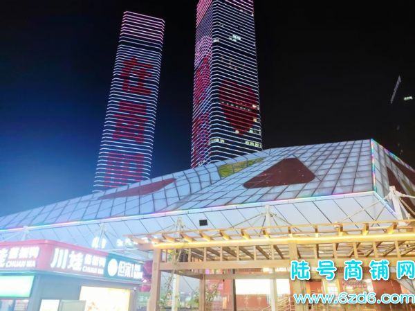 ԰㳡4ԺתãȶԴʵͼƬ