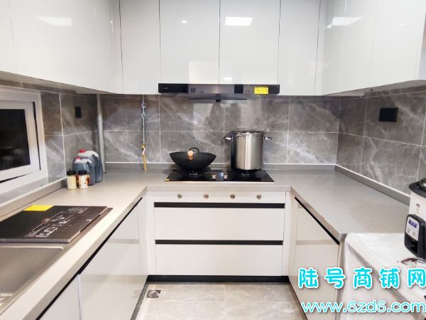 2ת ´ɽѧУйĵͼתʵͼƬ