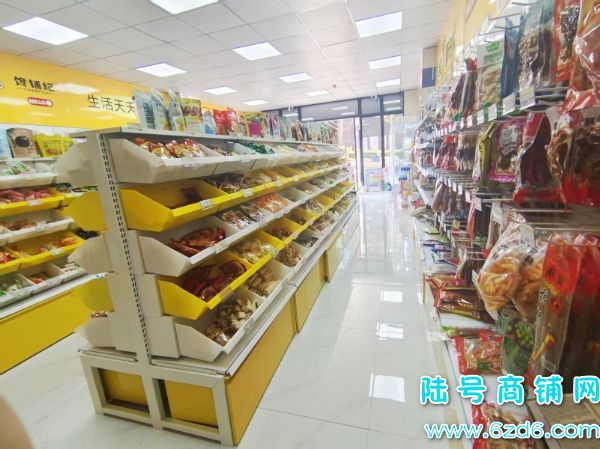 ɽѧУ򻨳ǶſʳתʵͼƬ