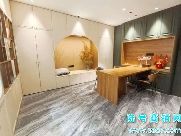 320ƽ԰3žװ޼ҾӵתãɿתʵͼƬ