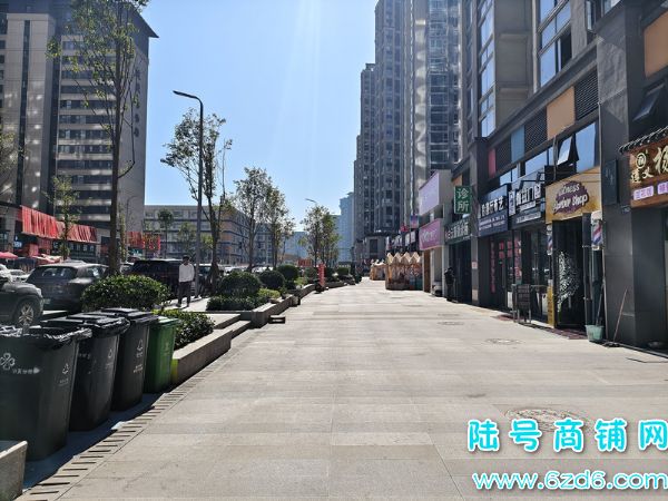 ½ţկ˫ͷʳתãͬʵͼƬ