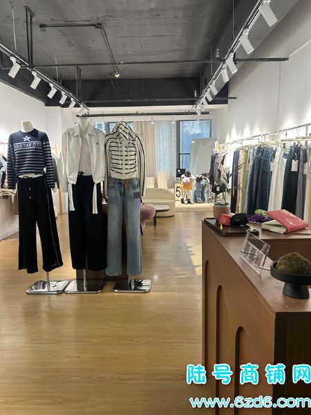 ½ţСAװתã2ǧҵʵͼƬ