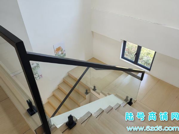 ½ţ̫˲СתãװתҵʵͼƬ