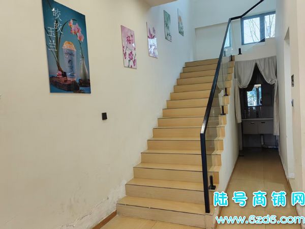 ½ţ̫˲СתãװתҵʵͼƬ