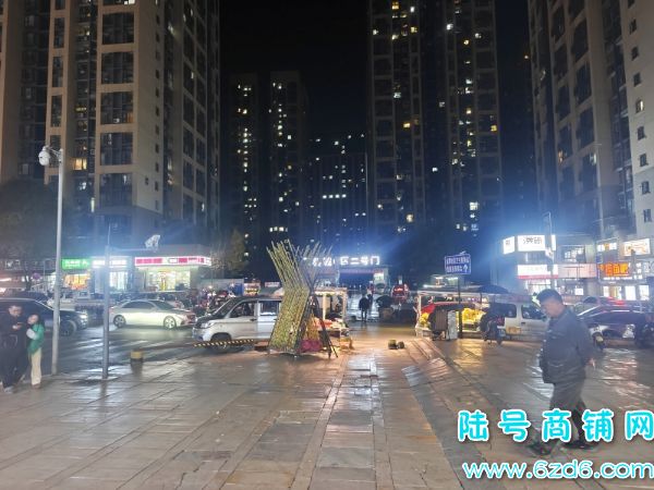 һתƳСſ6ƽ̯λͼתʵͼƬ