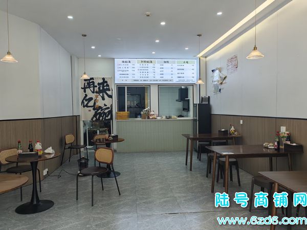 ½ţɽ㳡һڲתʵͼƬ