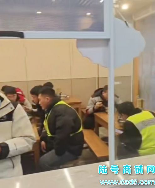 Ӫҵ2ǧ ɽҫתȫװͷʵͼƬ