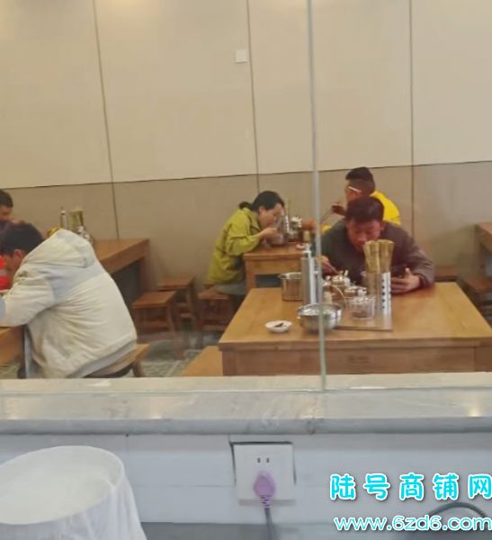 Ӫҵ2ǧ ɽҫתȫװͷʵͼƬ