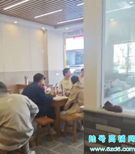 Ӫҵ2ǧ ɽҫתȫװͷʵͼƬ