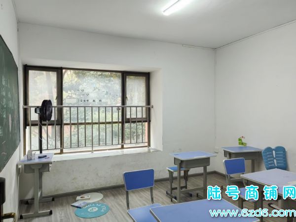 Դ30 ɽǾԷѧУйѵתʵͼƬ