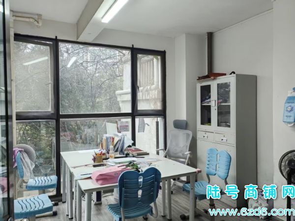 Դ30 ɽǾԷѧУйѵתʵͼƬ