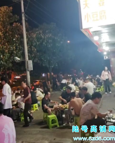 ĸڵ񻪹㳡ٽ250ƽתʵͼƬ