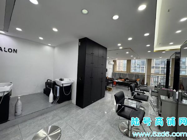 ½ţ԰㳡M4ת  ǧʵͼƬ