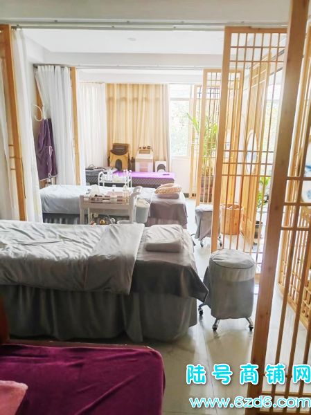 ĸڵ񻪹㳡ٽ250ƽתʵͼƬ