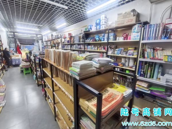 ѧУſľߵȫתʵͼƬ