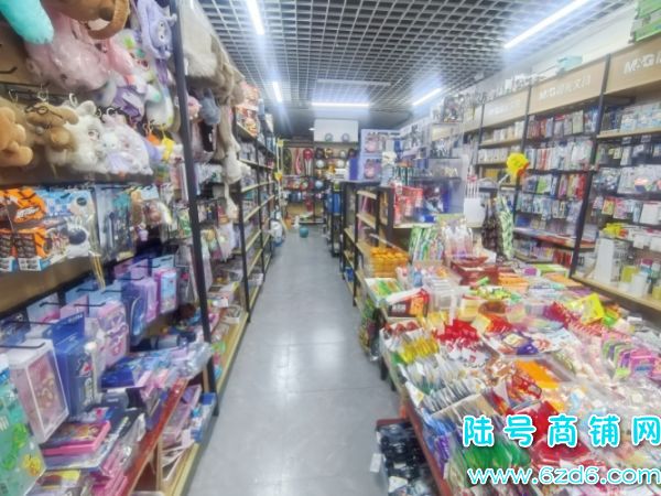 ѧУſľߵȫתʵͼƬ