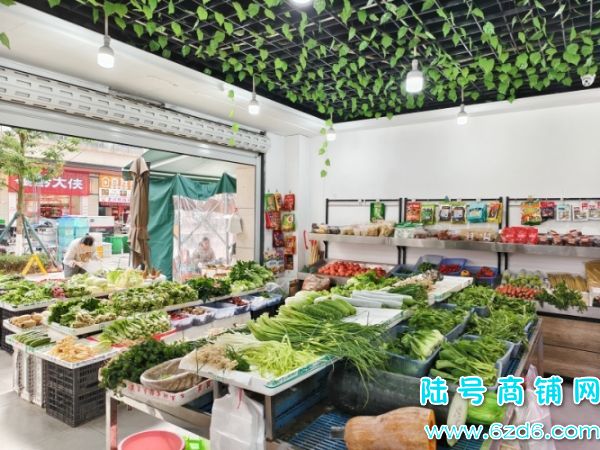 ��ɽ��������Ӫ��7ǧ������ʳ��д�����ת����4���ϵ�ʵ��ͼƬ