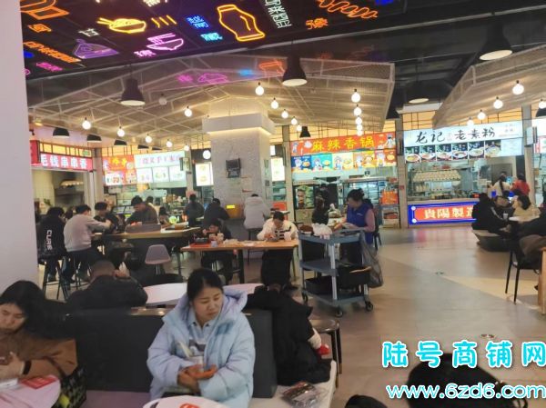 ��������ɽ�������̳���ʳ��35ƽ������ͼ�ת��ʵ��ͼƬ