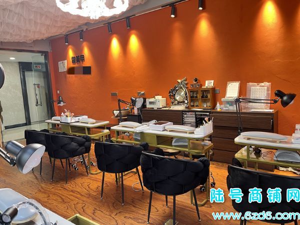 ��½�ţ�����������԰�����㳡M��1���������޵�ת��ʵ��ͼƬ