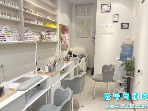 ��ɽ�����ͳ��������ٽ�50ƽ�������׵�ת��ʵ��ͼƬ