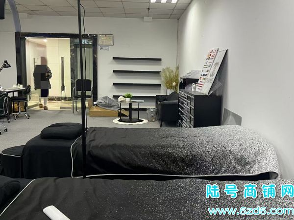 ��½�ţ�����������԰�����������������޵�ת��ʵ��ͼƬ