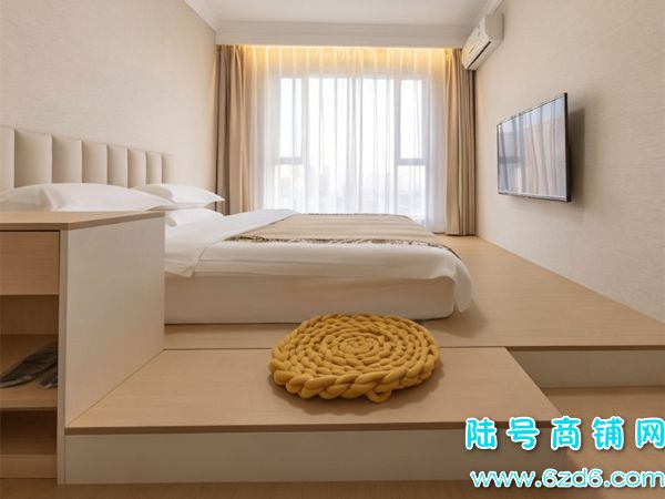 ��½�ţ����������ϢѧԺ800ƽ�Ƶ�ת�ã�30������ �ж�������ʵ��ͼƬ