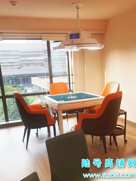 16������ ��ɽ����չ�Ƕ�·�ٽֲ���ʽ���ƻ���ת�ã�ʵ��ͼƬ