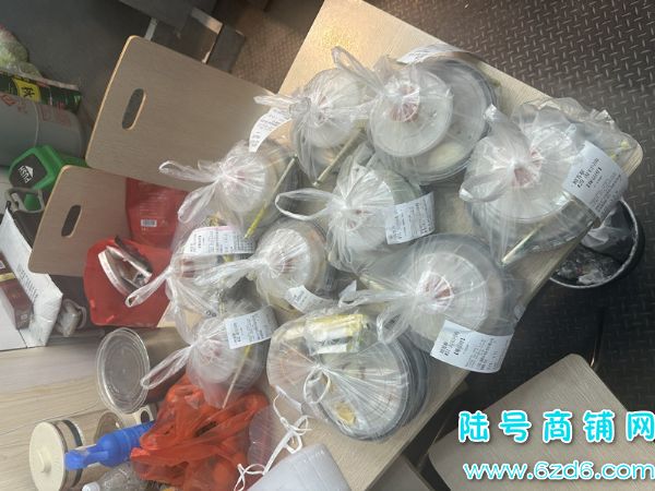 ��½�ţ������лݰ�ѧ�������ٽ����̲�����ת��ʵ��ͼƬ