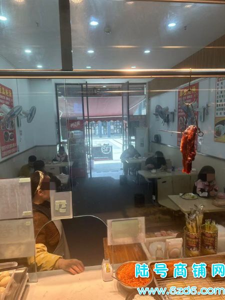 ��½�ţ������лݰ�ѧ�������ٽ����̲�����ת��ʵ��ͼƬ