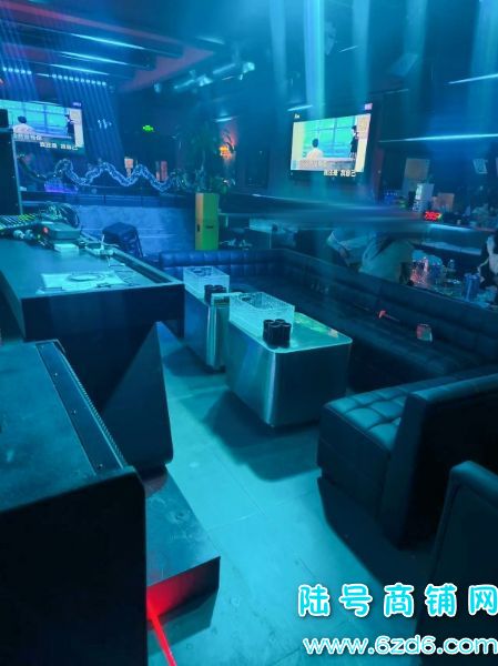 �����������л���·ǧ��Է�ٽ�300ƽ�ư�ת��ʵ��ͼƬ