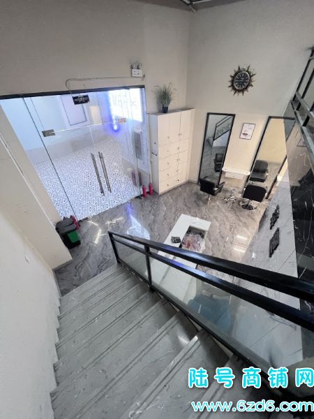 2.2��ת ��Ϫ����ѧ�ǹ��ʱ���㳡133ƽ������ͼ�ת��ʵ��ͼƬ