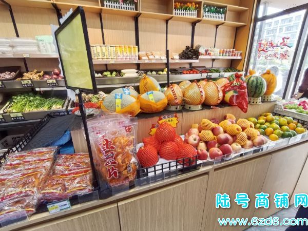 ������һ�Ŵ�Ժͣ�������������ٽ�50ƽ���ʵ�ת��ʵ��ͼƬ